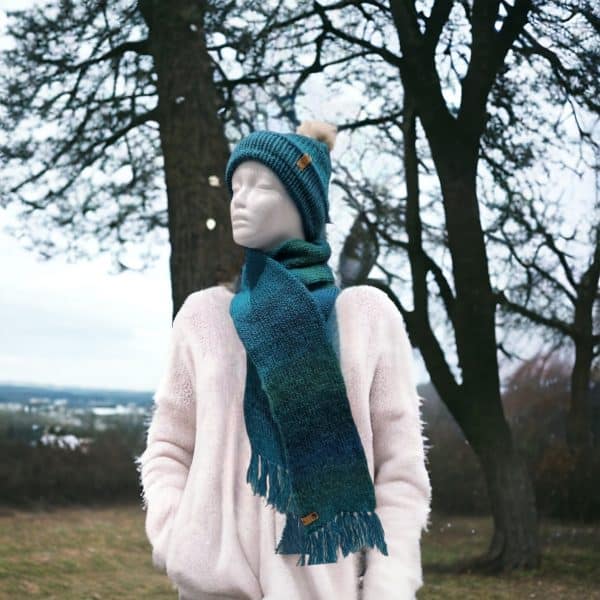 Luxurious Mohair Ladies Teal Warm Scarf - Image 2