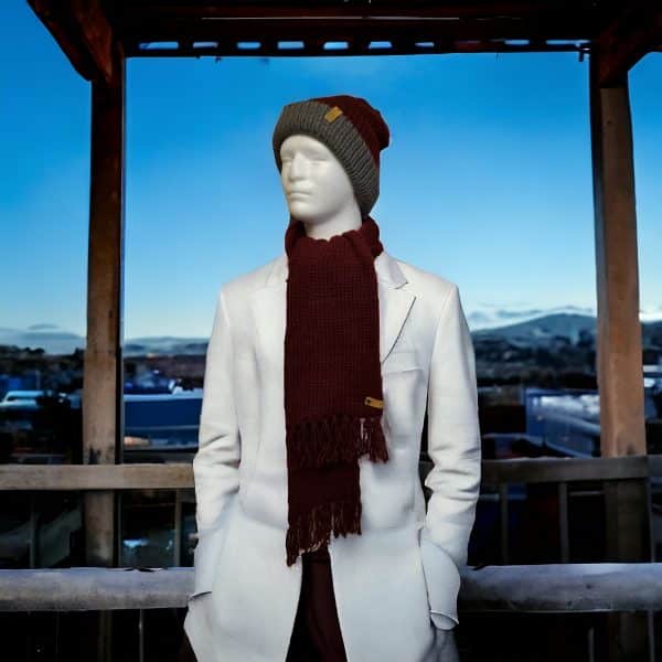 Traditional Burgundy & Charcoal Hat - Image 2