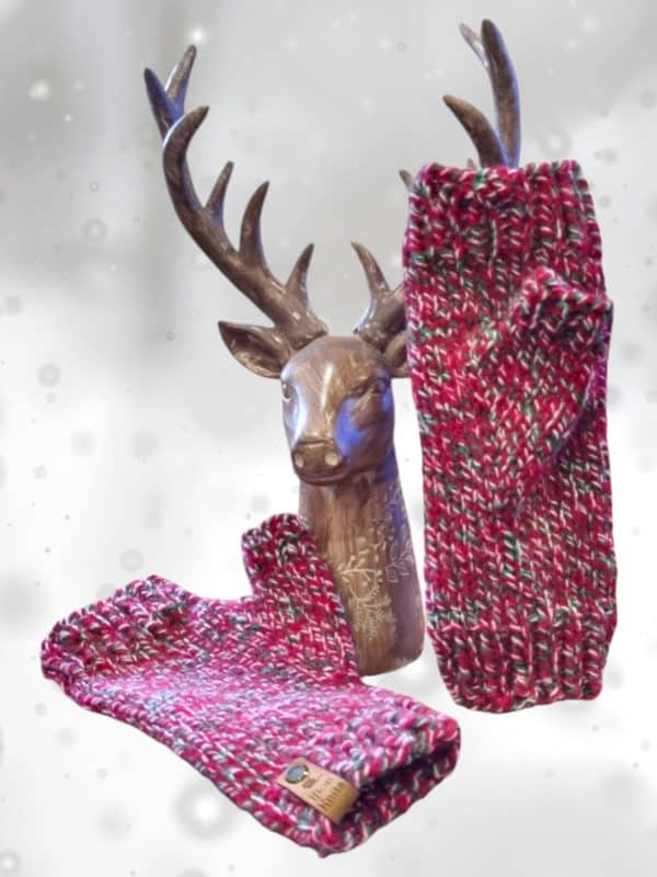 Unisex Fingerless Gloves In 2 Festive Patterns - Image 2