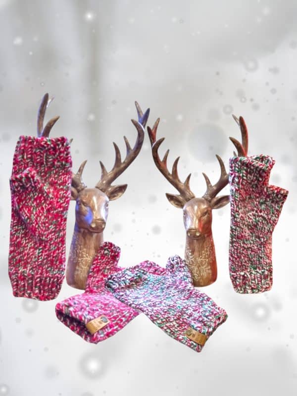 Unisex Fingerless Gloves In 2 Festive Patterns